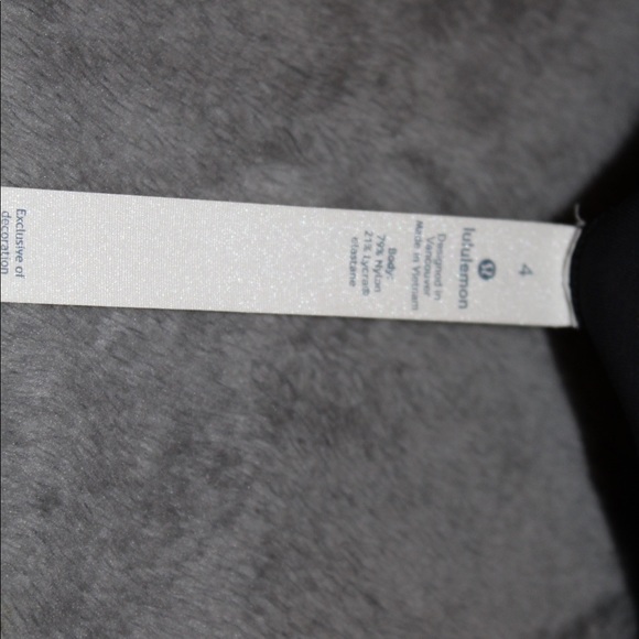 lululemon athletica Pants - Lulu lemon leggings never worn